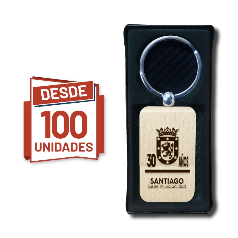 Llavero de madera rectangulo curvo, desde 100 Unidades las cuales incluyen grabado láser