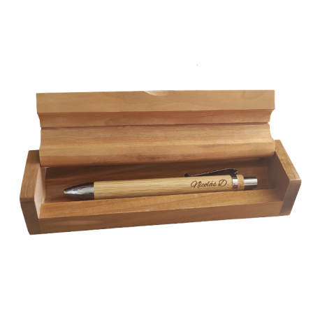 Caja y lápiz grabados, un regalo perfecto, porque es personalizado y útil de la línea de "Regalos Eco GRAVOX" Caja y lápiz grabados, un regalo perfecto, porque es personalizado y útil de la línea de "Regalos Eco GRAVOX"