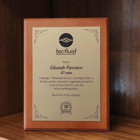 Galvano de Madera más Placa de Metallex M (Mediano), Incluye grabado láser y caja de presentación