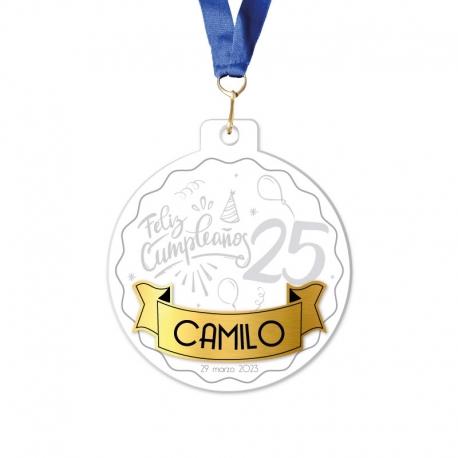 Medalla de Feliz Cumpleaños 15 cms con placa metalizada
