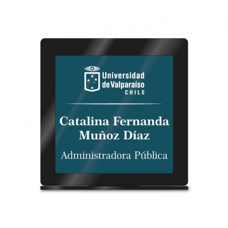 Portanombre cuadrado con placa personalizada 