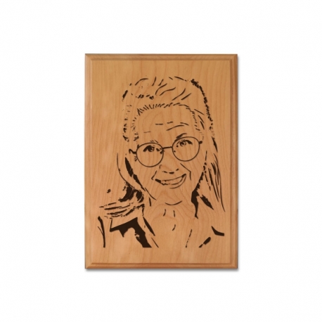 Grabado de rostro o retrato sobre base de madera Grabado de rostro o retrato sobre base de madera