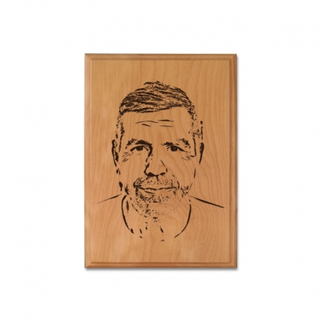 Grabado de rostro o retrato sobre base de madera Grabado de rostro o retrato sobre base de madera