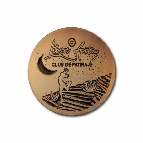 Pin metálico personalizado hasta 4 cms de diámetro - Color a elección - Desde 50 unidades - Incluye diseño Pin metálico personalizado hasta 4 cms de diámetro - Color a elección - Desde 50 unidades - Incluye diseño
